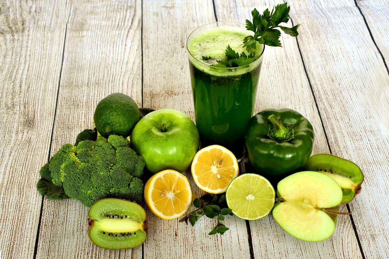 Los jugos verdes son ideales para perder peso efectivamente