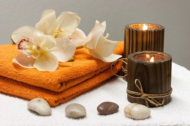 Herramientas que deben estar presentes a la hora de hacerse un masaje relajante